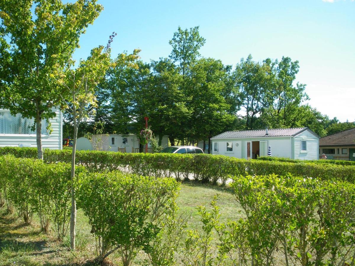 Camping Du Pontis Verteillac Eksteriør billede