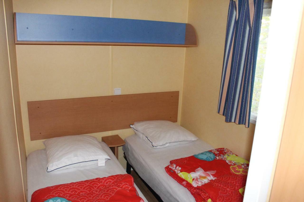 Camping Du Pontis Verteillac Eksteriør billede
