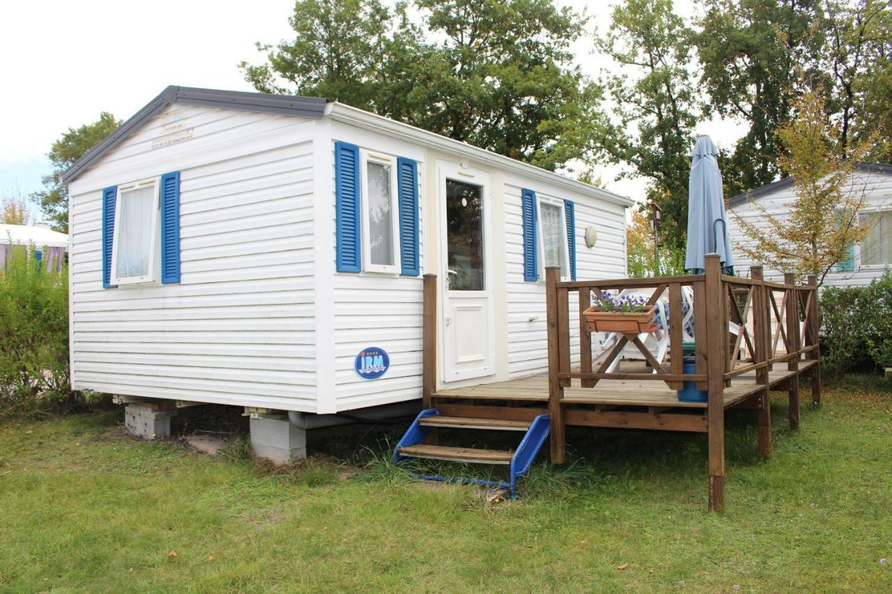Camping Du Pontis Verteillac Eksteriør billede