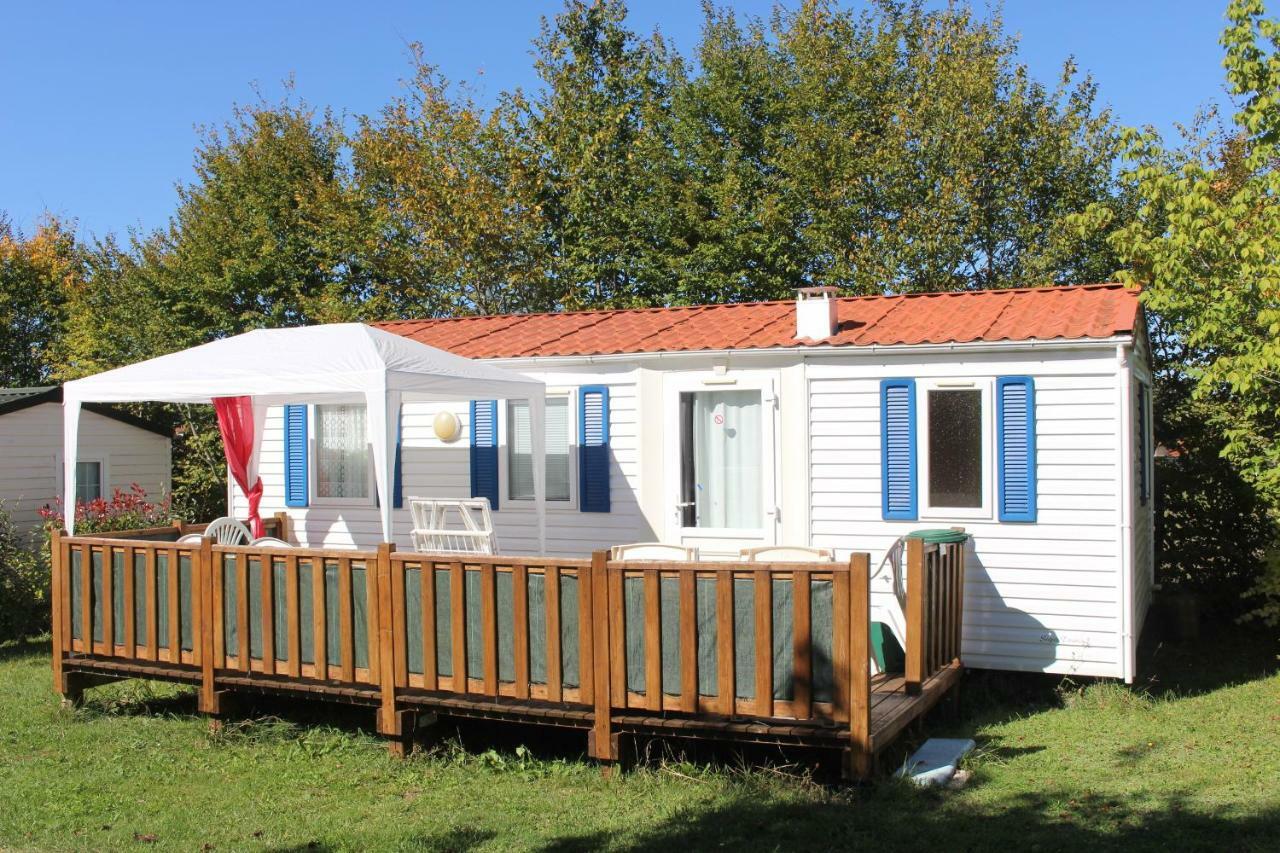 Camping Du Pontis Verteillac Eksteriør billede